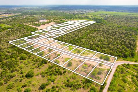 152 Della Lane Cedar Creek TX 78612
