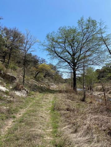 7301 Creek Road Dripping Springs TX 78620