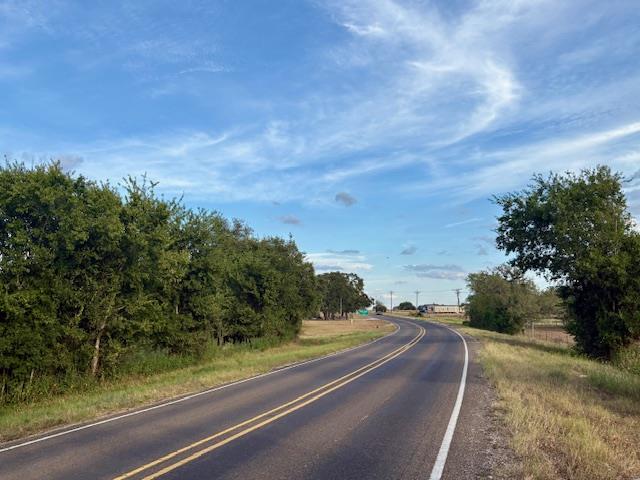 1447 Fm 713 Lockhart TX 78644