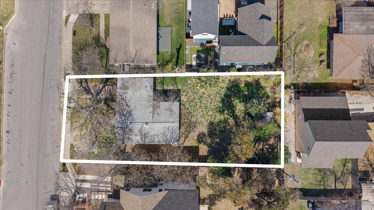 8017 Lazy Lane Austin TX 78757