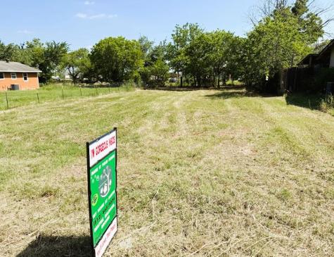 104 W Burton Street Manor TX 78653