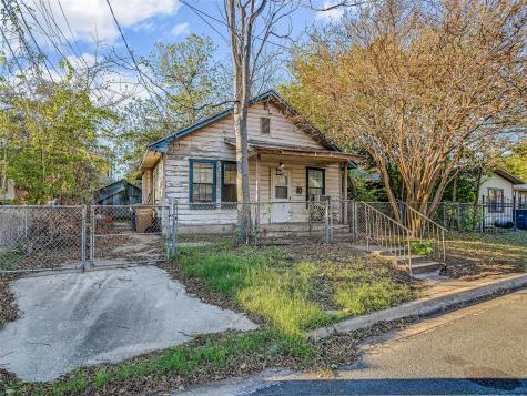 66 Cross Street Austin TX 78702