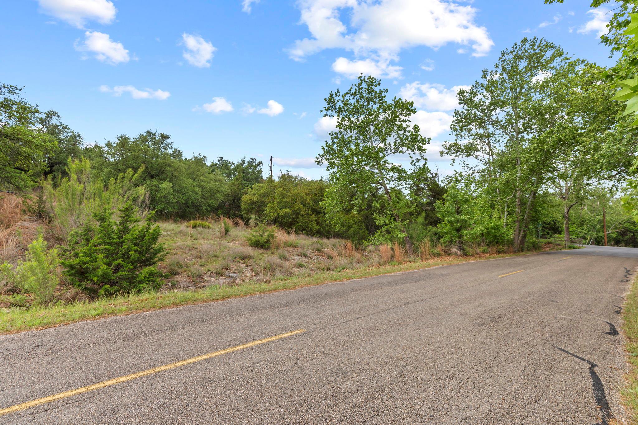 416 Dunkeld Drive Spicewood TX 78669