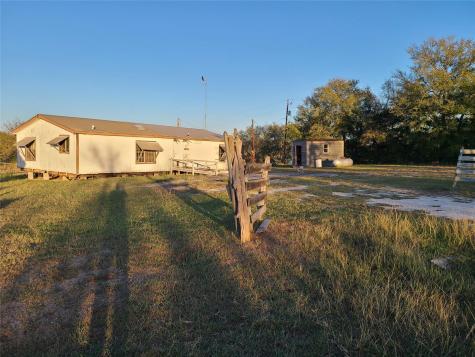 1023 Sierra Drive Lockhart TX 78644