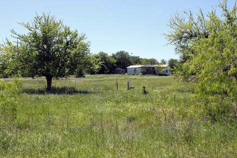 1023 Sierra Drive Lockhart TX 78644