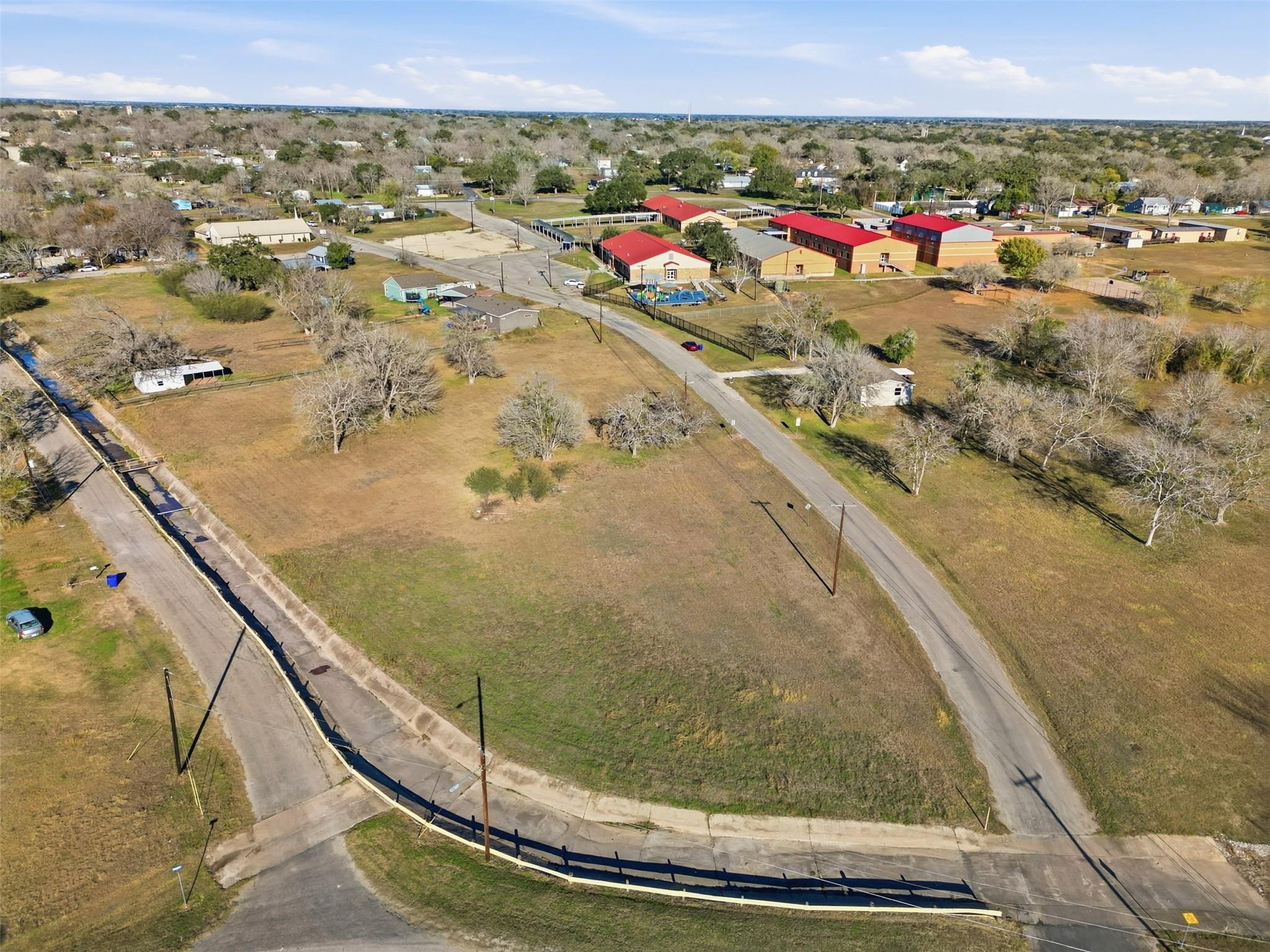 Tbd Dunn Street Yoakum TX 77995
