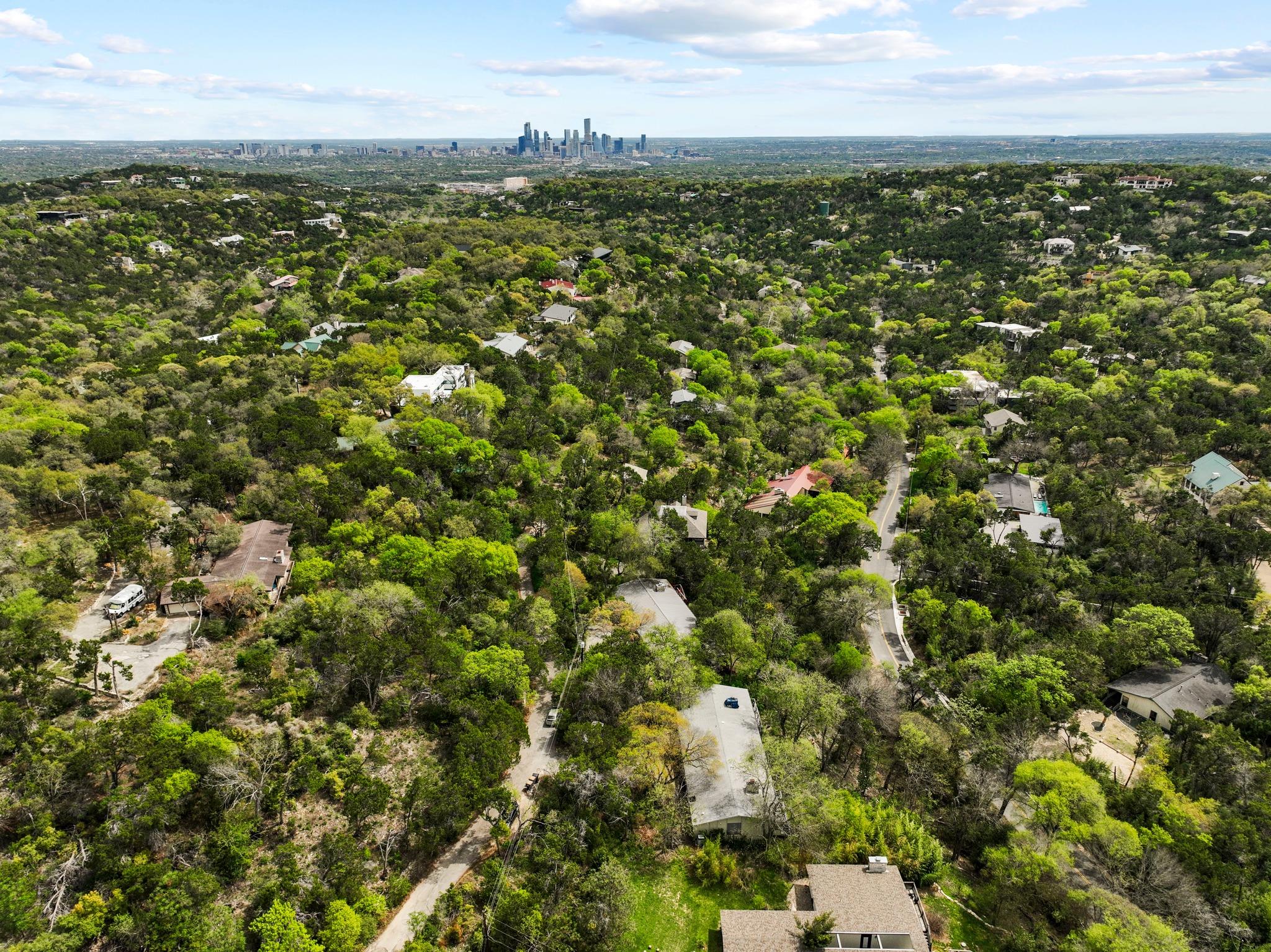 1204 Yaupon Valley Road West Lake Hills TX 78746
