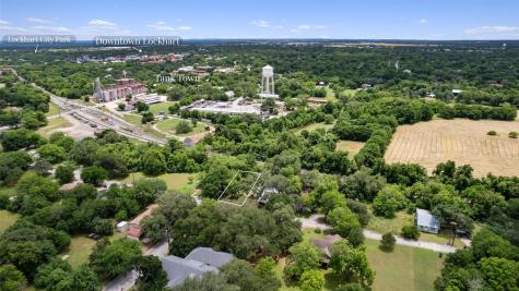 900 Tank Street Lockhart TX 78644