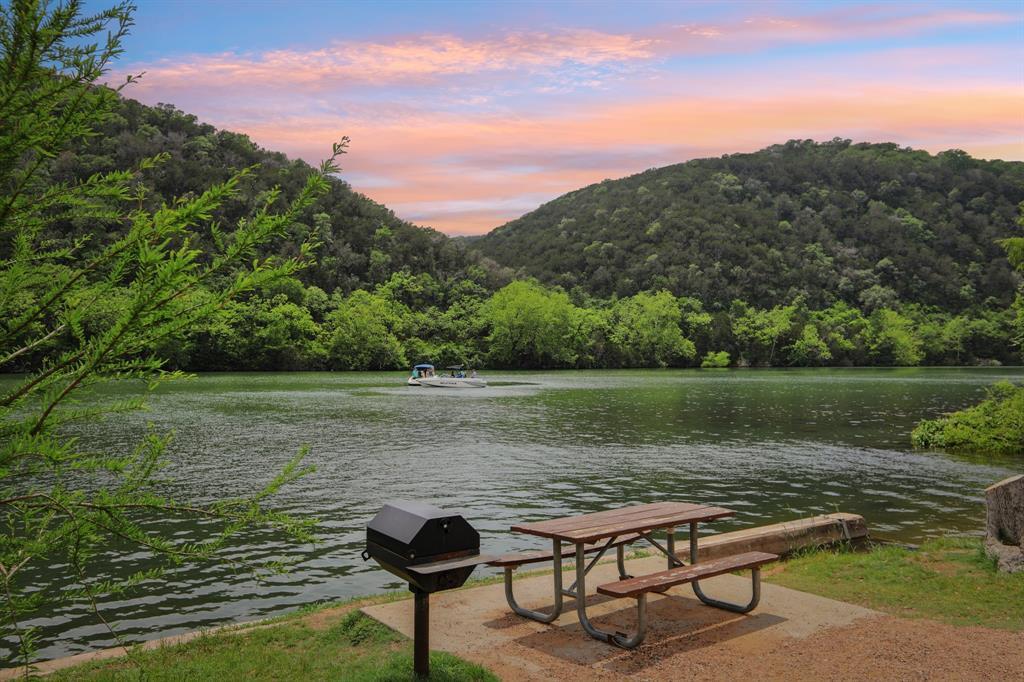12610 River Bend Austin TX 78732