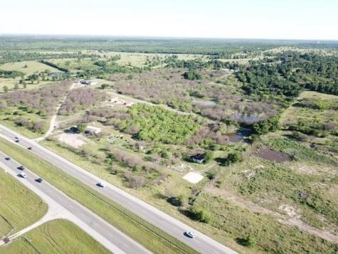 2883 State Highway 71 Highway W Cedar Creek TX 78612