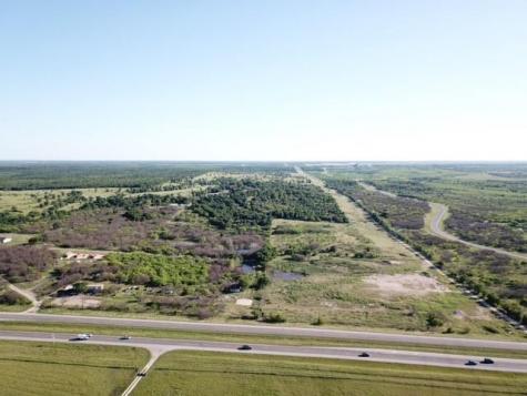 2883 State Highway 71 Highway W Cedar Creek TX 78612
