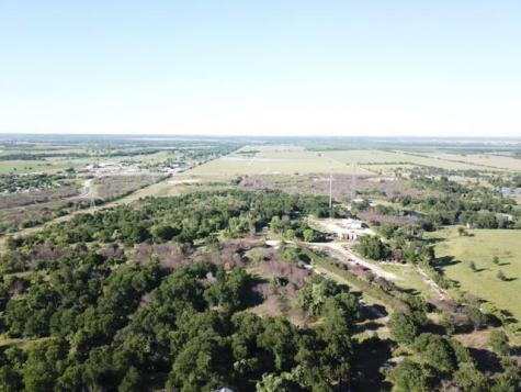 2883 State Highway 71 Highway W Cedar Creek TX 78612