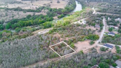 307 Kahana Lane Bastrop TX 78602