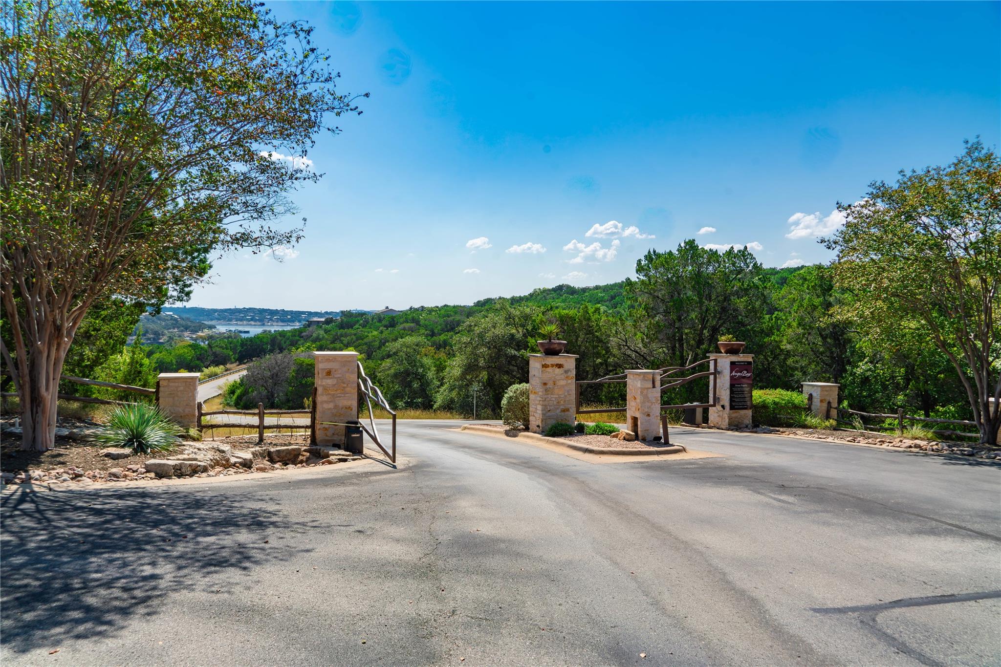 720 S Angel Light Drive Spicewood TX 78669