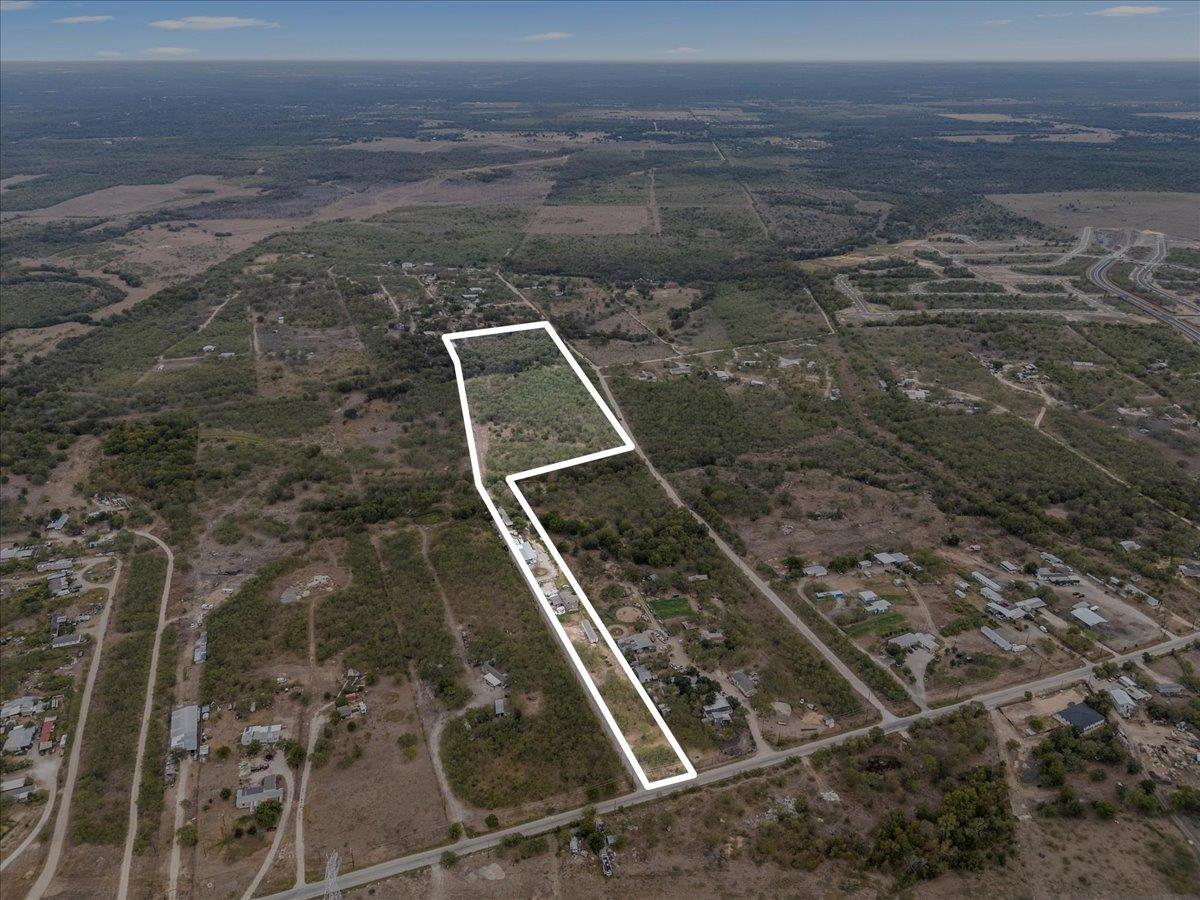 211 Caldwell Road Dale TX 78616