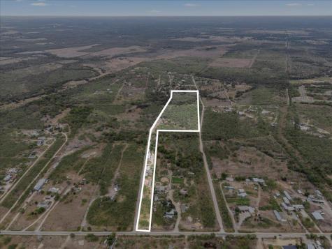211 Caldwell Road Dale TX 78616