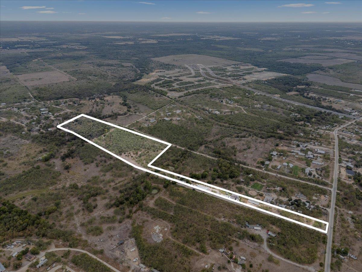211 Caldwell Road Dale TX 78616