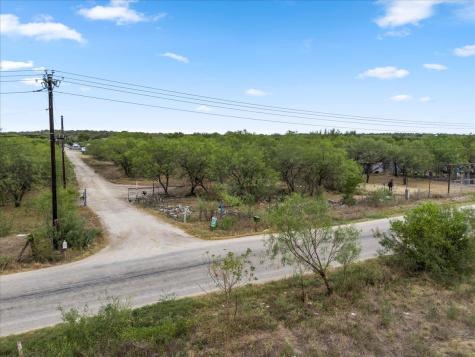 211 Caldwell Road Dale TX 78616