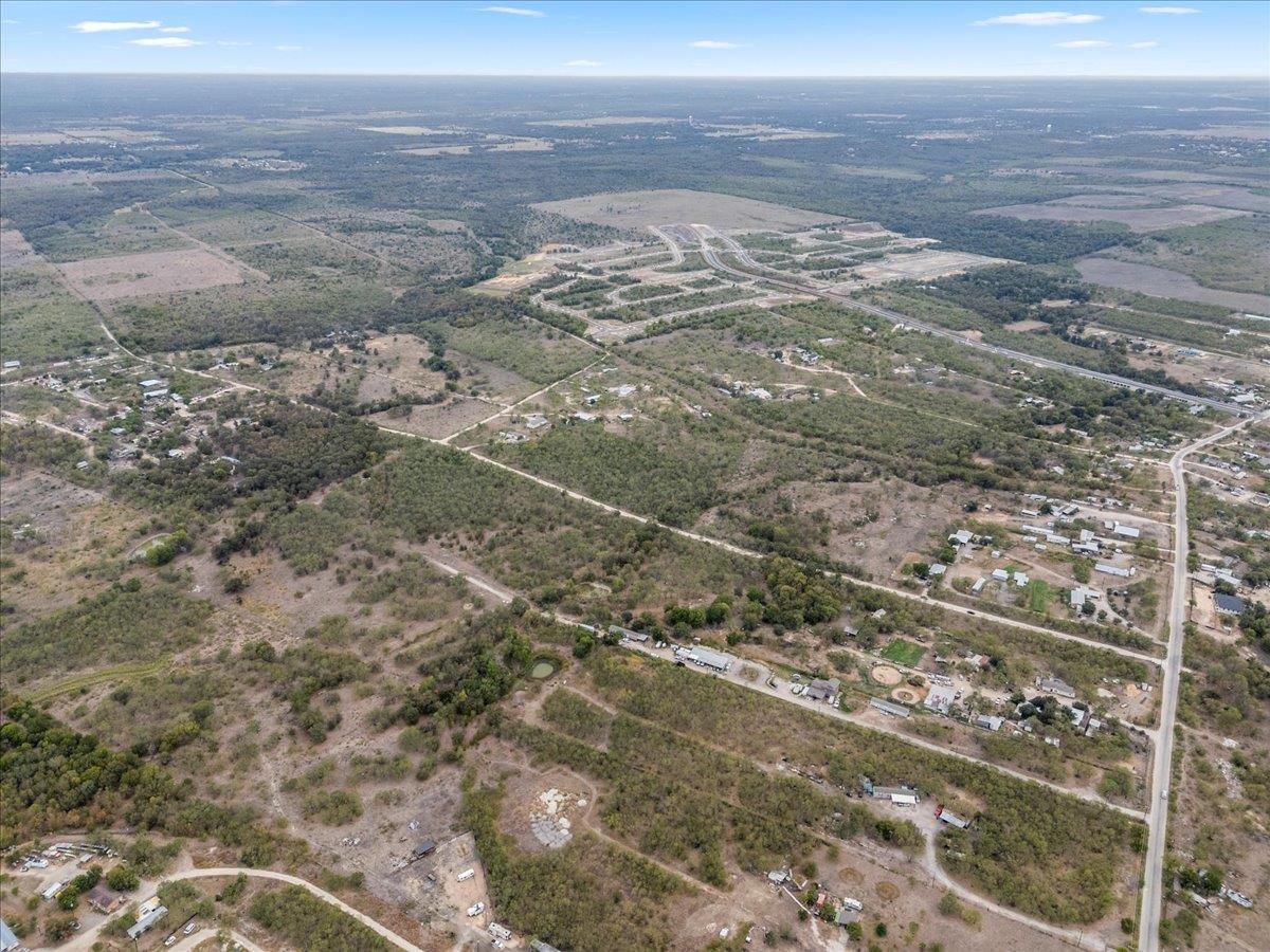 211 Caldwell Road Dale TX 78616