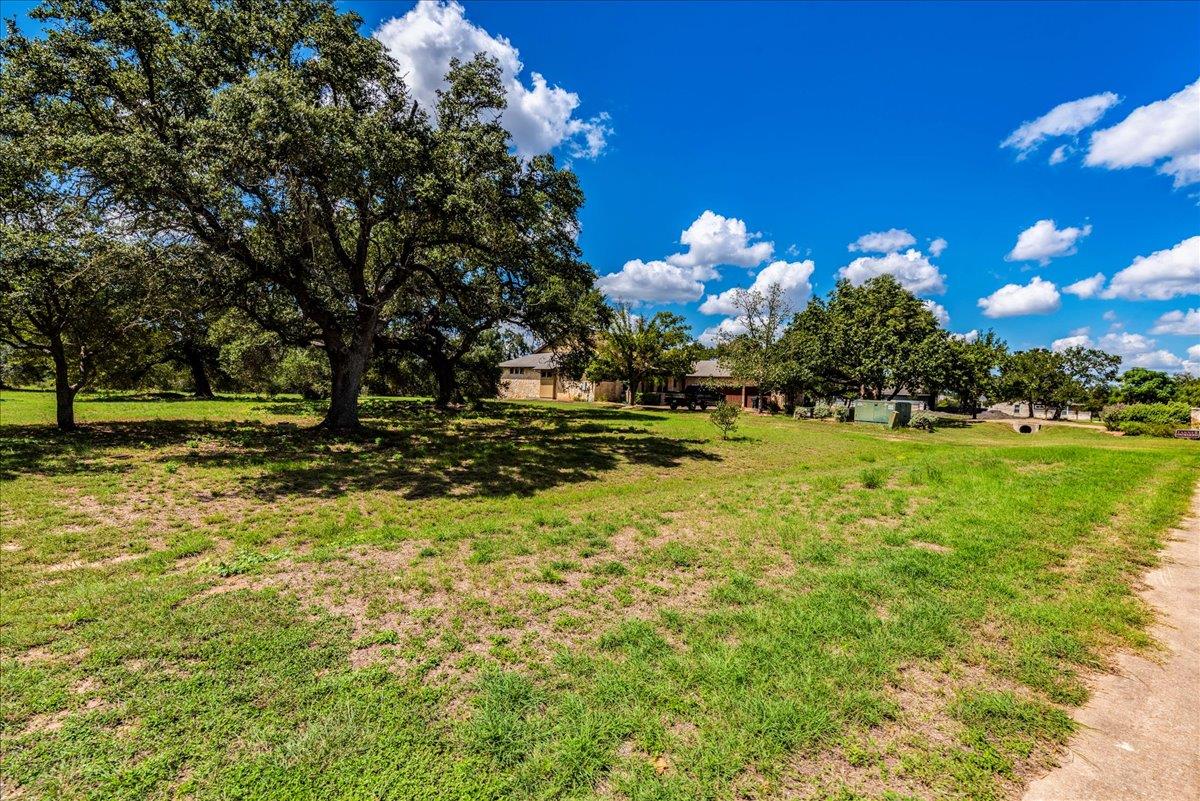 10299 Brangus Road Driftwood TX 78619