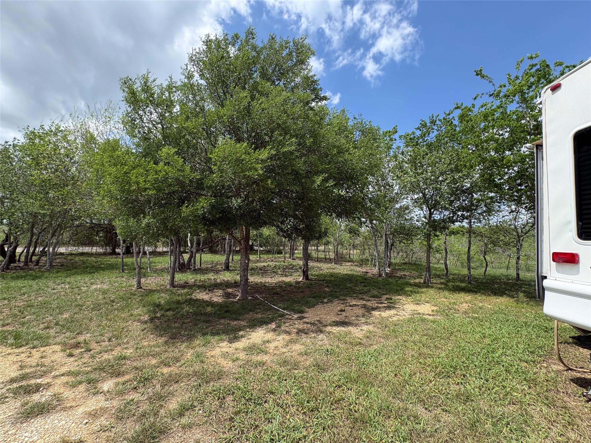 287 Fm-713 Lockhart TX 78644