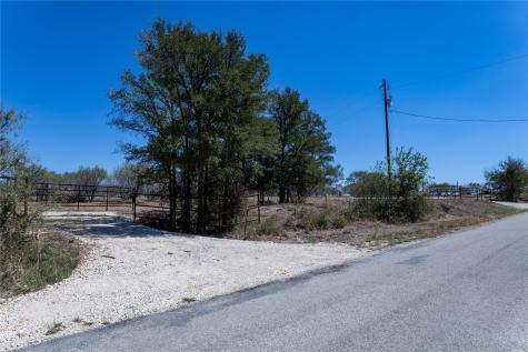 4005 Old Colony Line Road Dale TX 78616