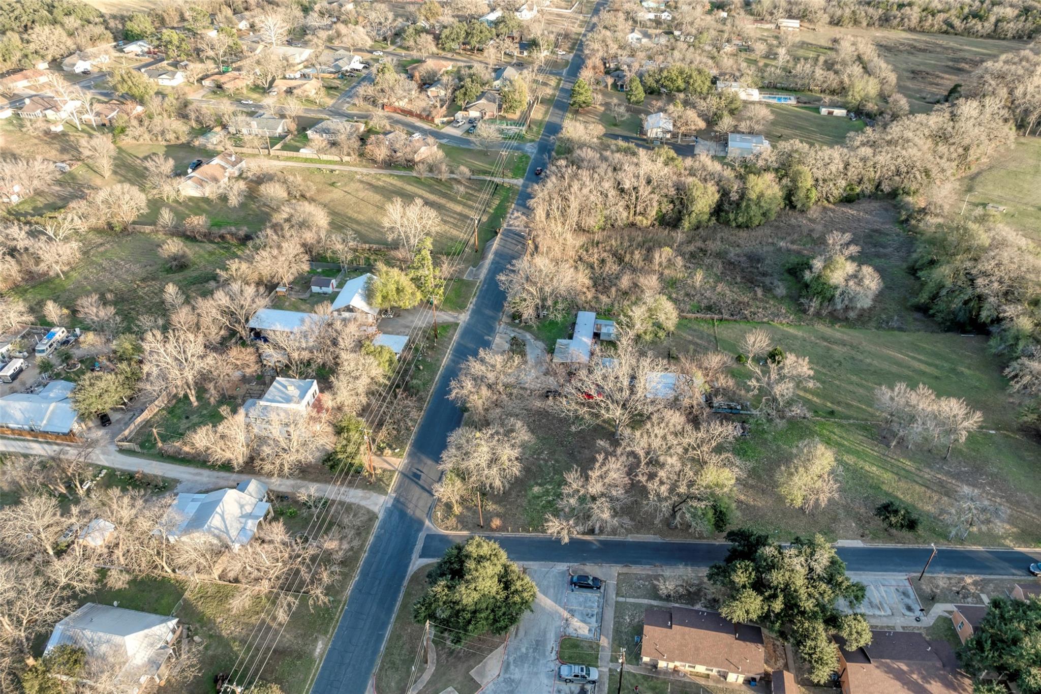 Lot 1 E Alamo Street Elgin TX 78621