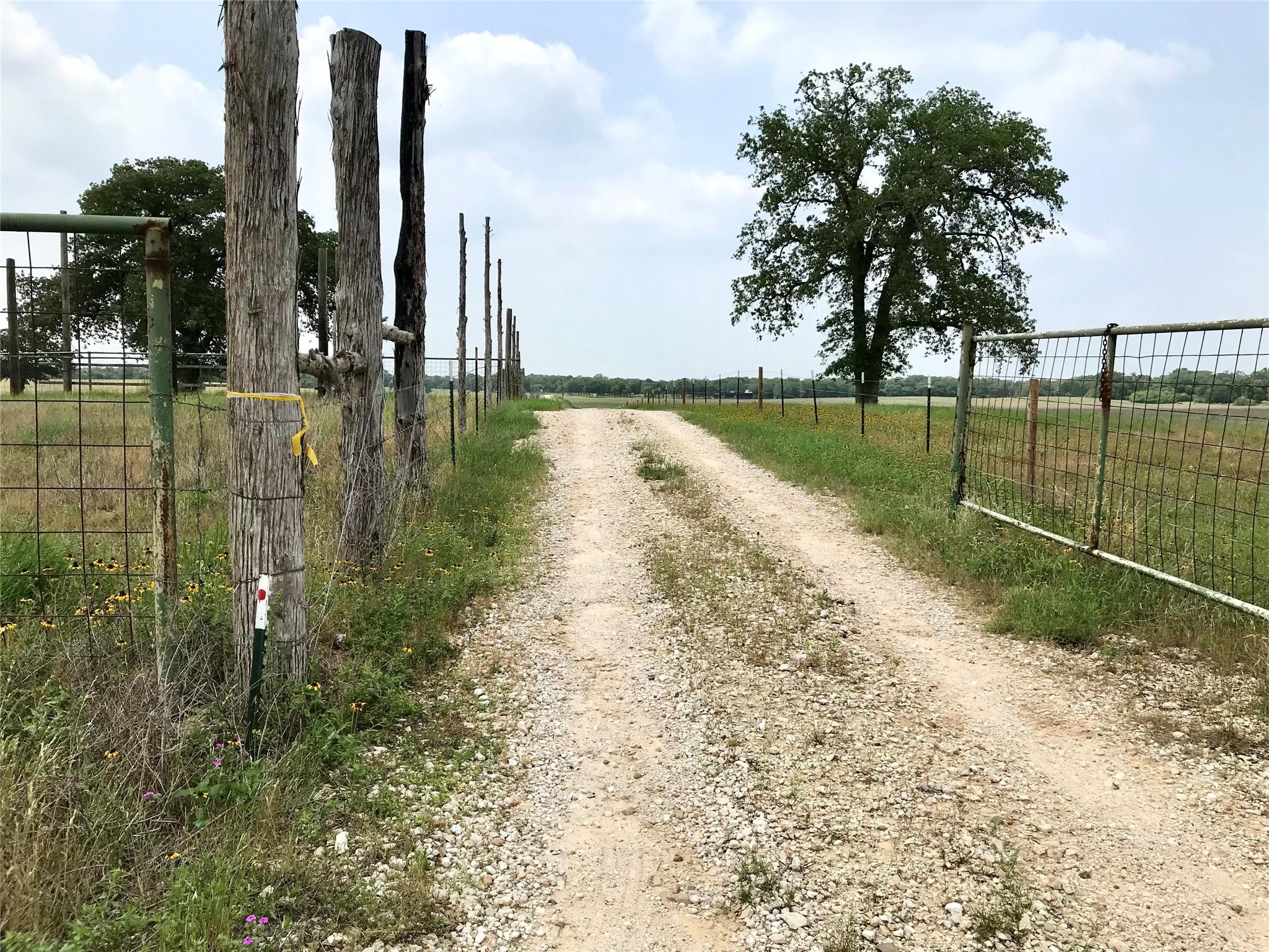 1672 Sayers Road Bastrop TX 78602