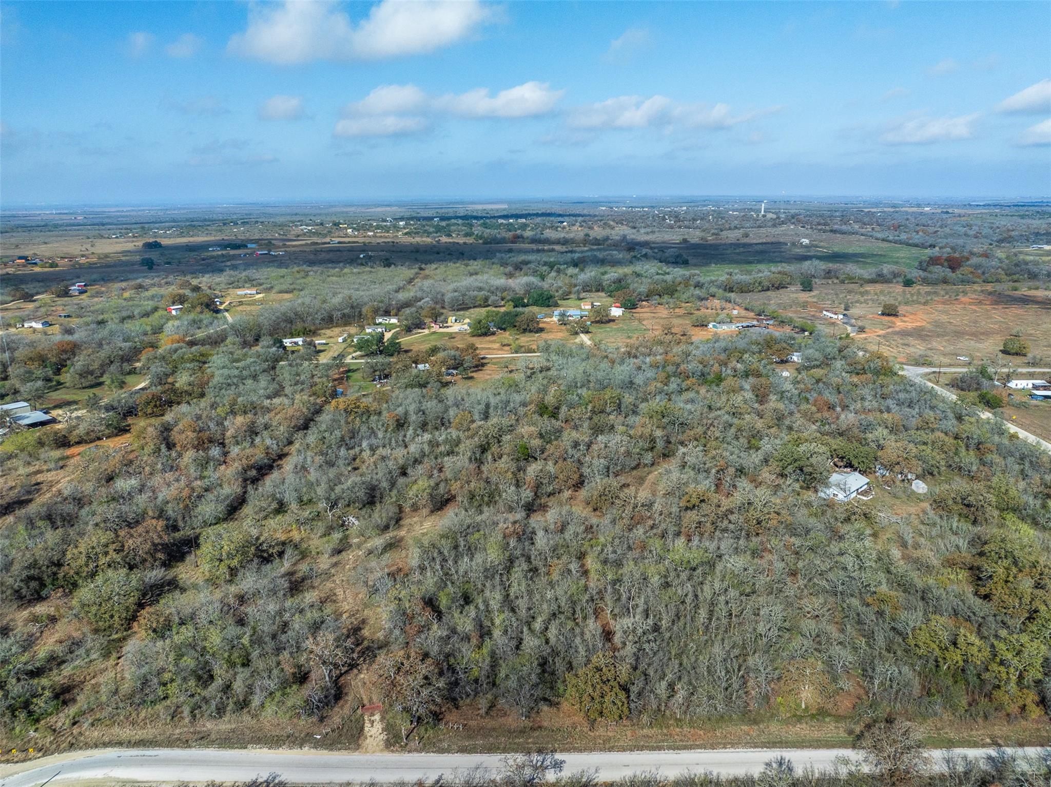 766 Bugtussle Lane Luling TX 78648