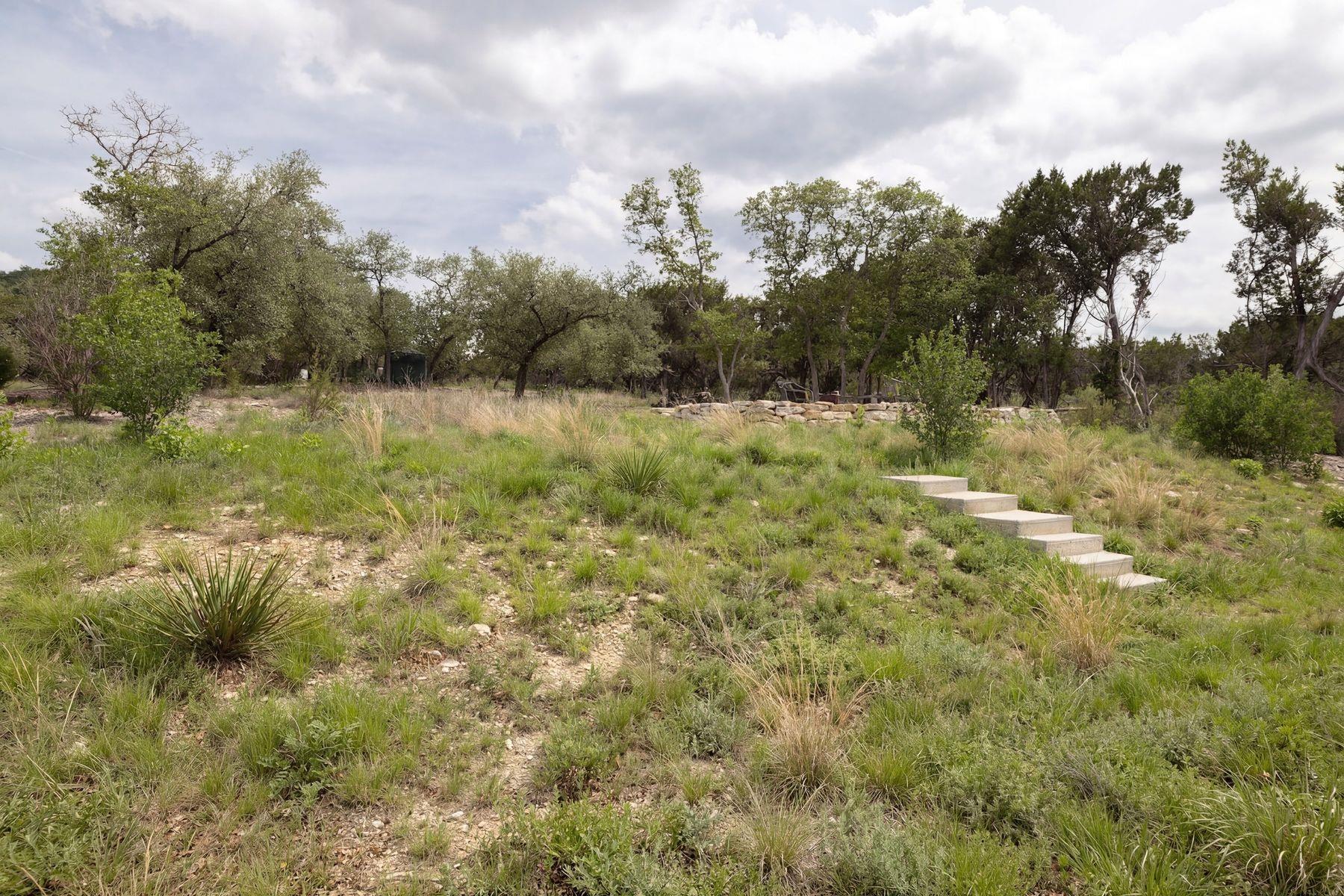 8023 Lakeview Street Volente TX 78641