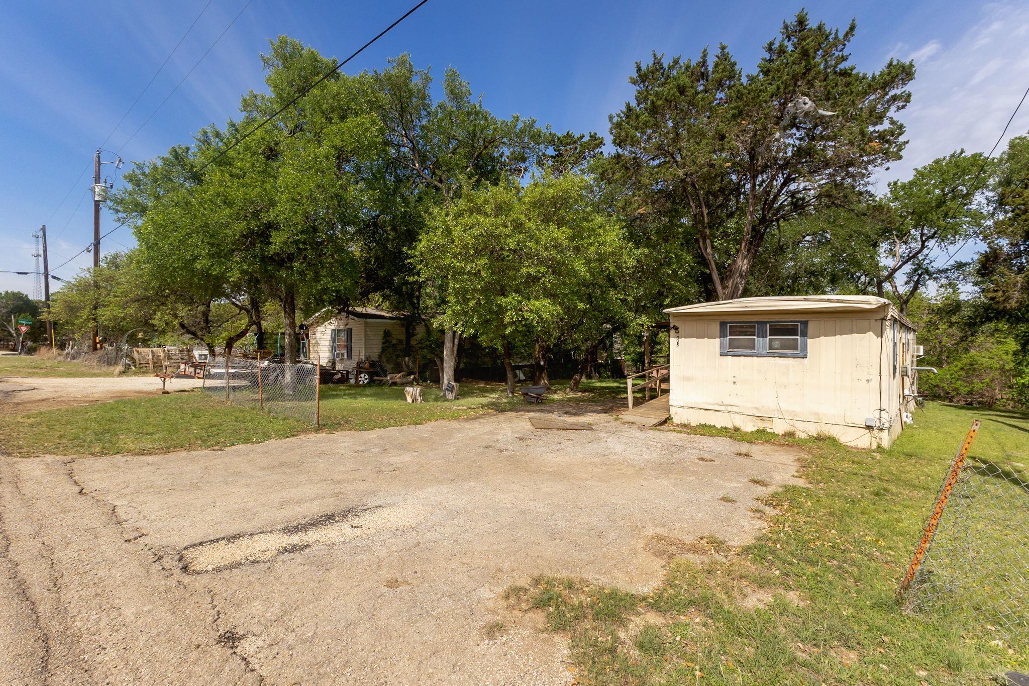 435 Burr Oak Lane Canyon Lake TX 78133