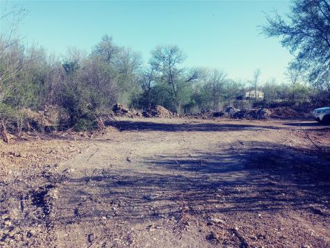 8818 Elroy Road Del Valle TX 78617