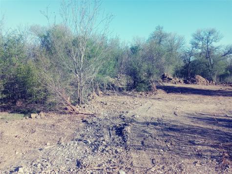 8818 Elroy Road Del Valle TX 78617