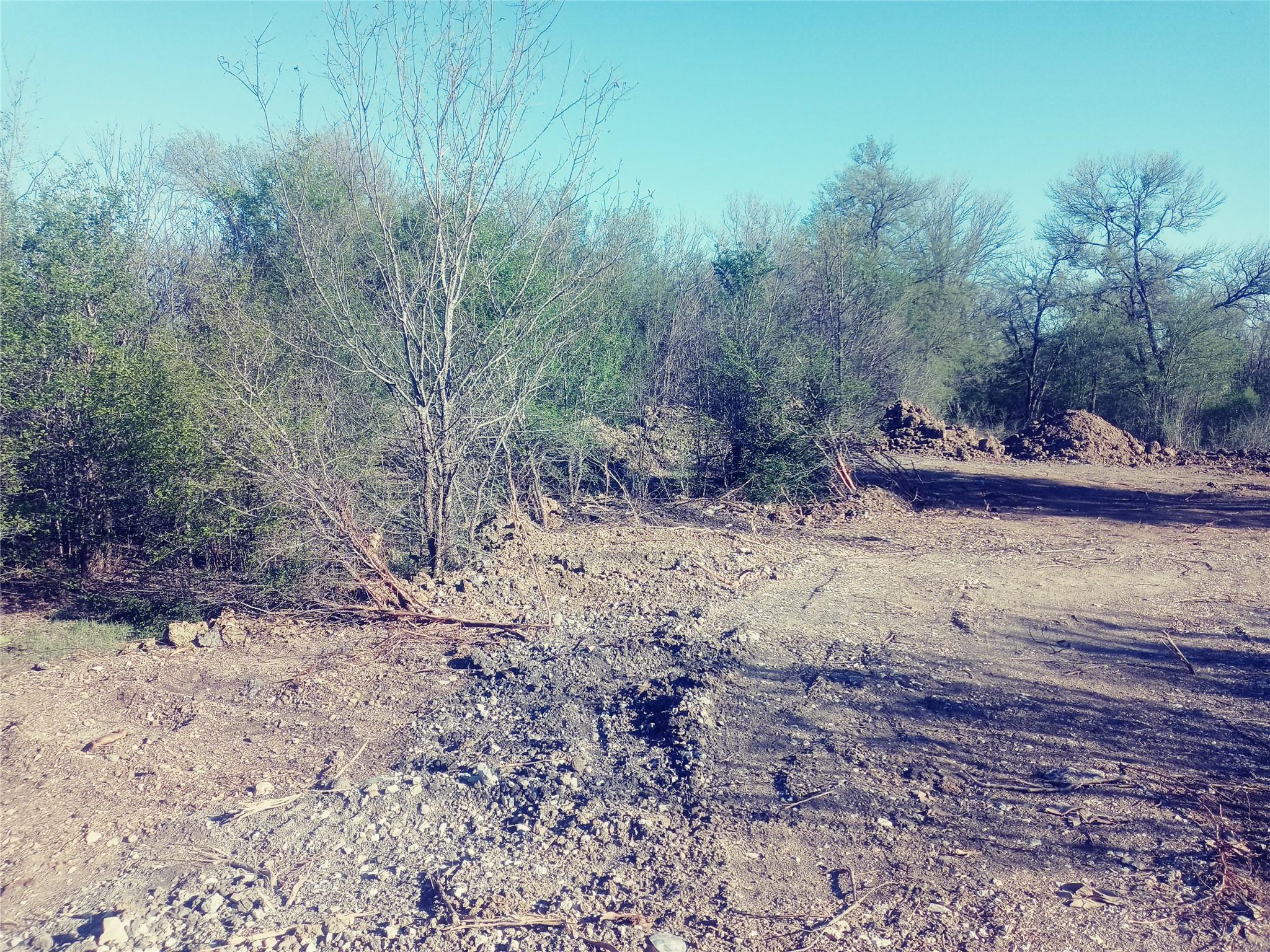 8818 Elroy Road Del Valle TX 78617