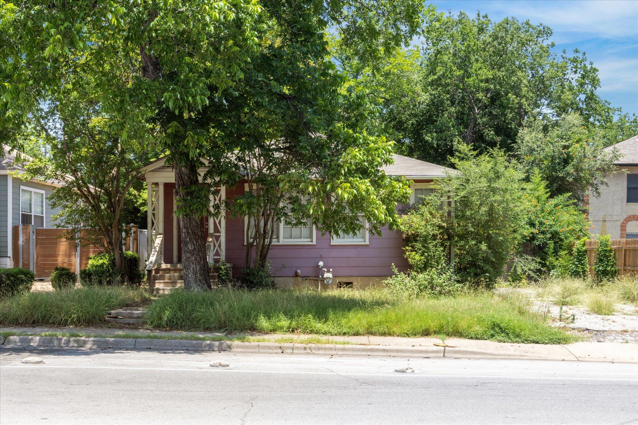 700 W North Loop Boulevard Austin TX 78751