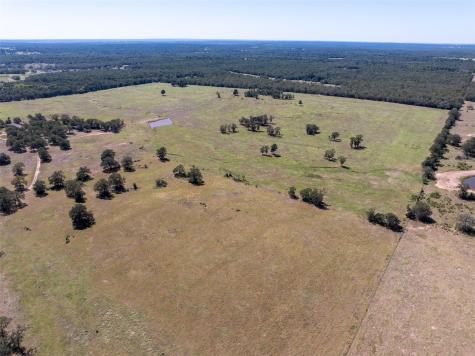1078 Old Pin Oak Road Paige TX 78659