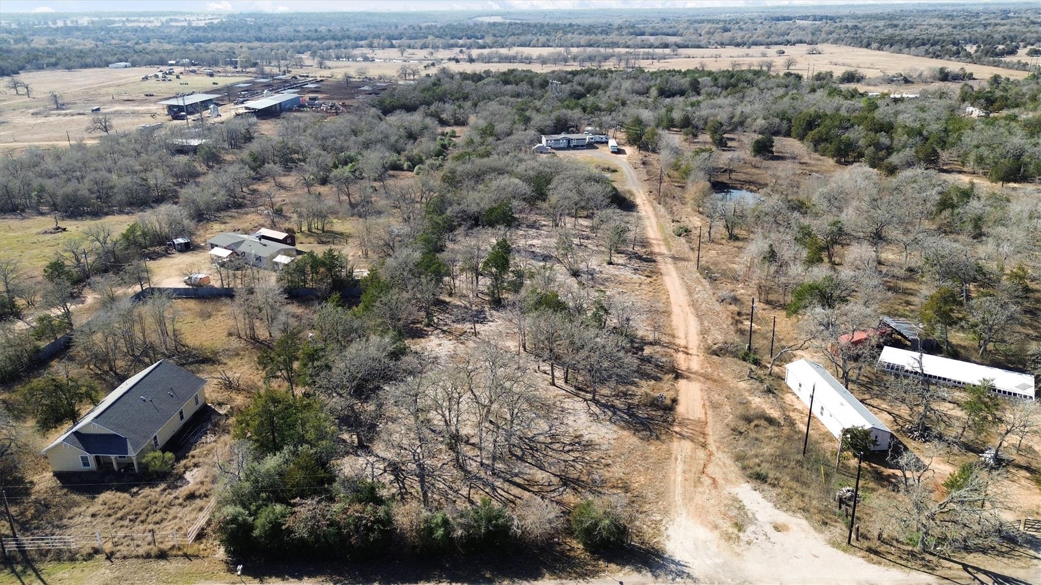 1686 Fm 2104 Paige TX 78659