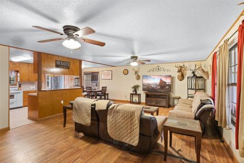 4025 County Road 284 Harwood TX 78632