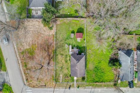 3003/3005 Trulley Street Houston TX 77004