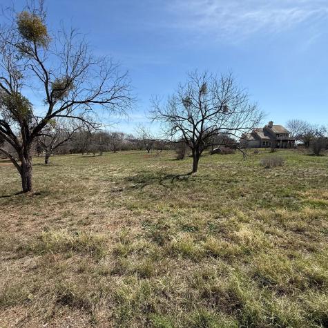 315 Sweetgrass Horseshoe Bay TX 78657