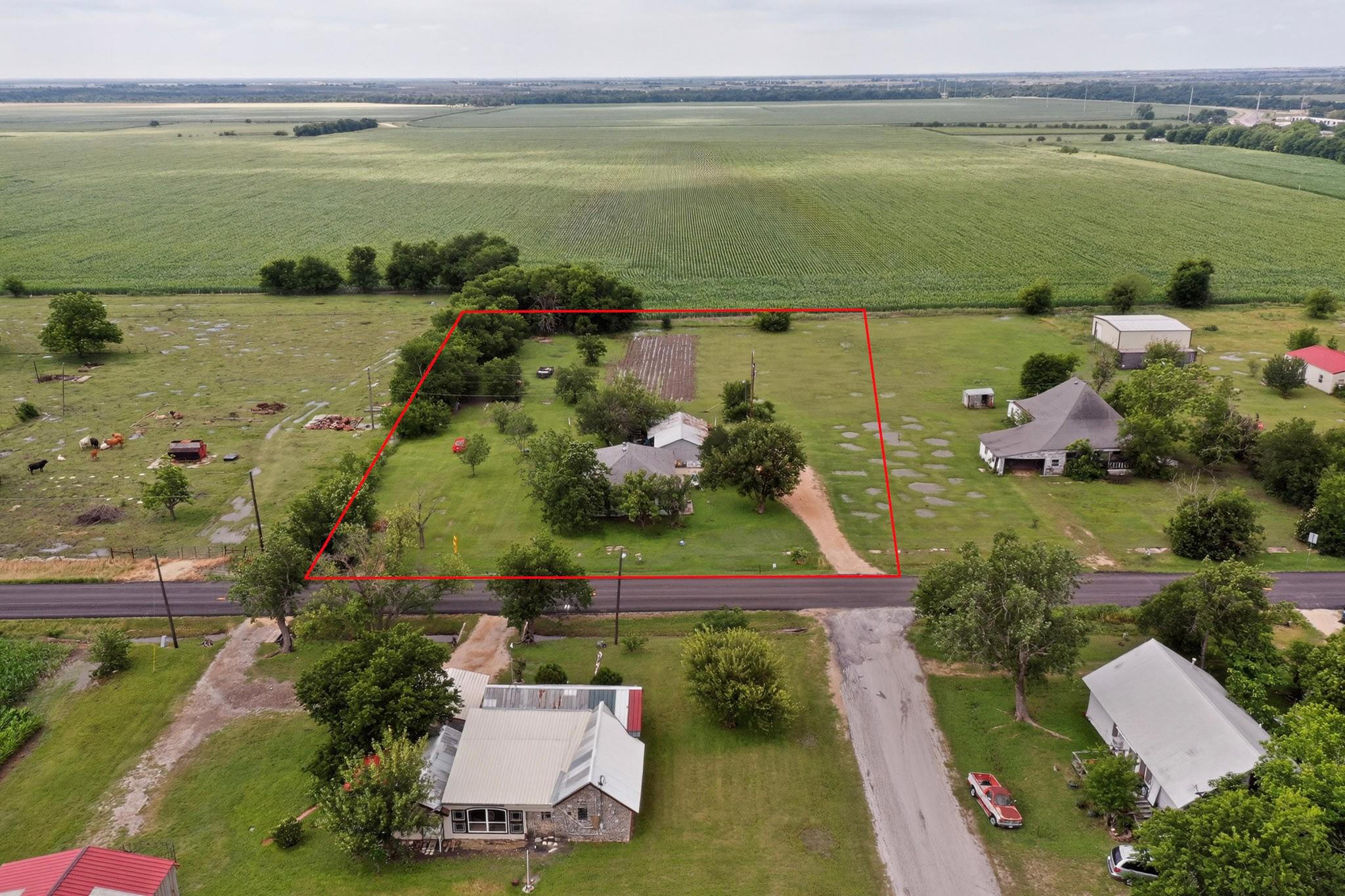 711 E Clark Street Bartlett TX 76511