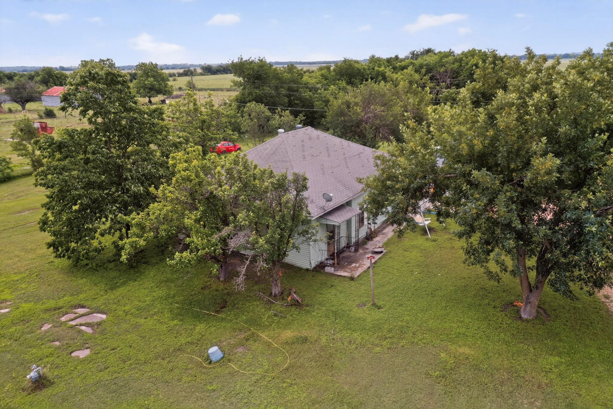 711 E Clark Street Bartlett TX 76511