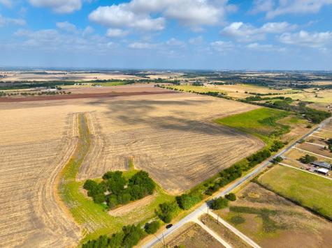 27AC Tx Highway 95 Little River Academy TX 76554