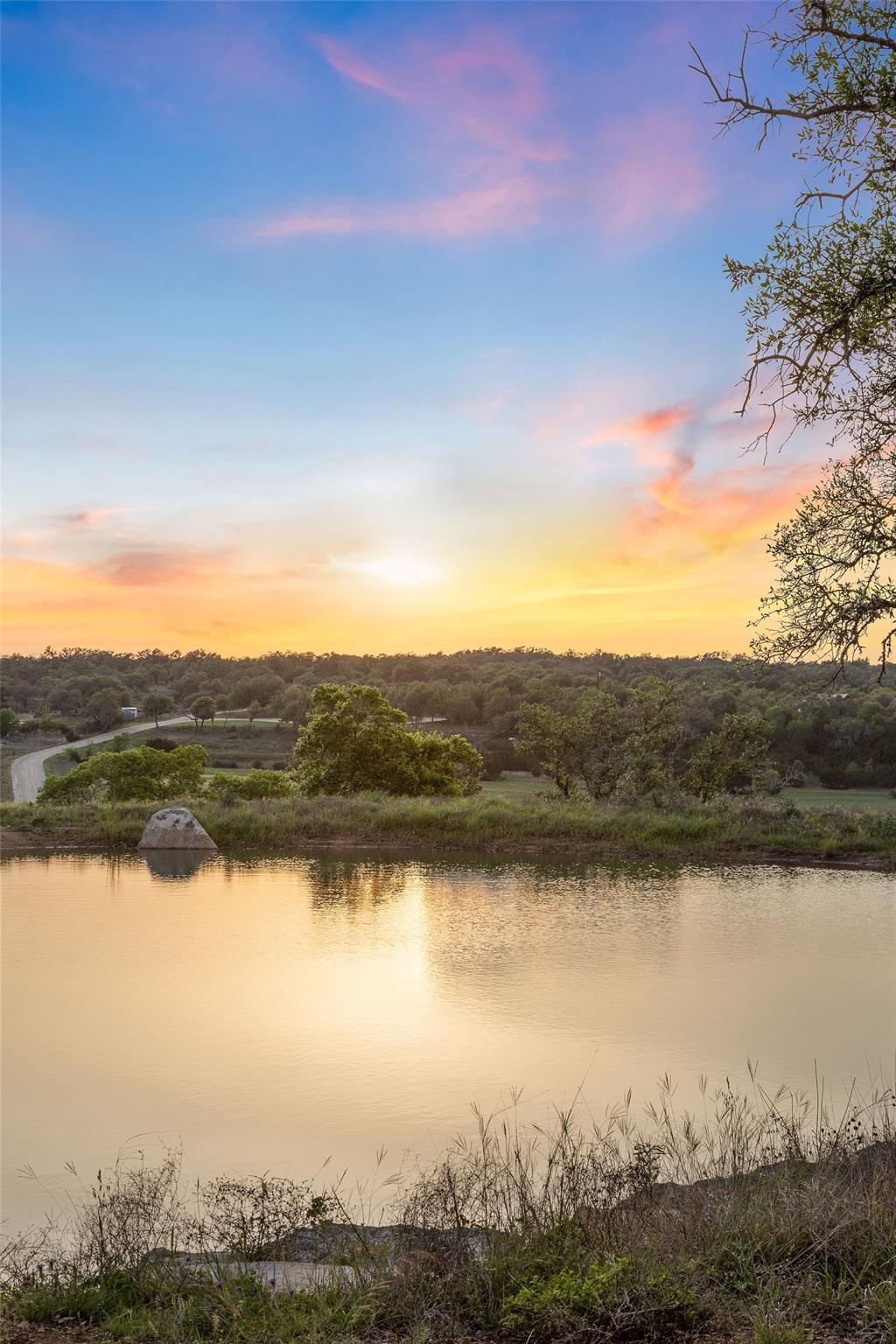 205 Mount Gainor Road Dripping Springs TX 78620
