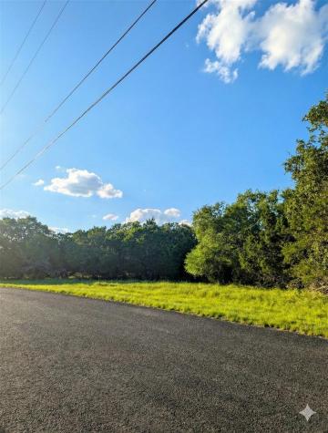 7940 Rock Forest Boerne TX 78015