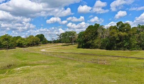 5916 Private Road 2003 (+16.9 Acres) Caldwell TX 77836
