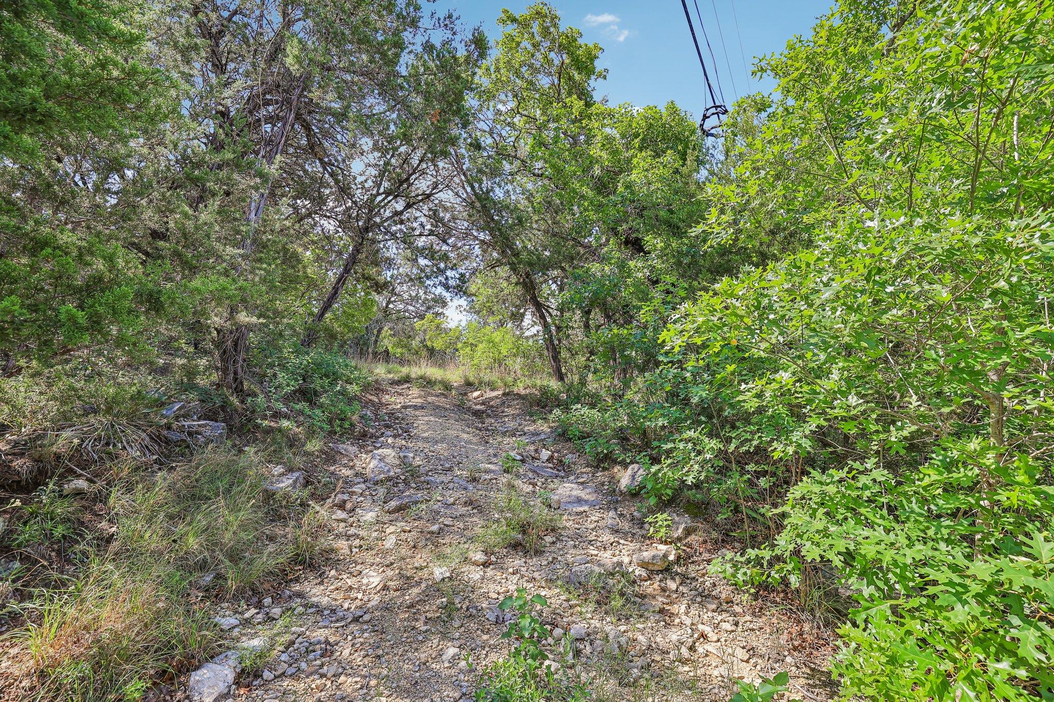 2405 Crazyhorse Pass Austin TX 78734