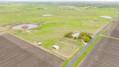 19810 Janak Road Coupland TX 78615