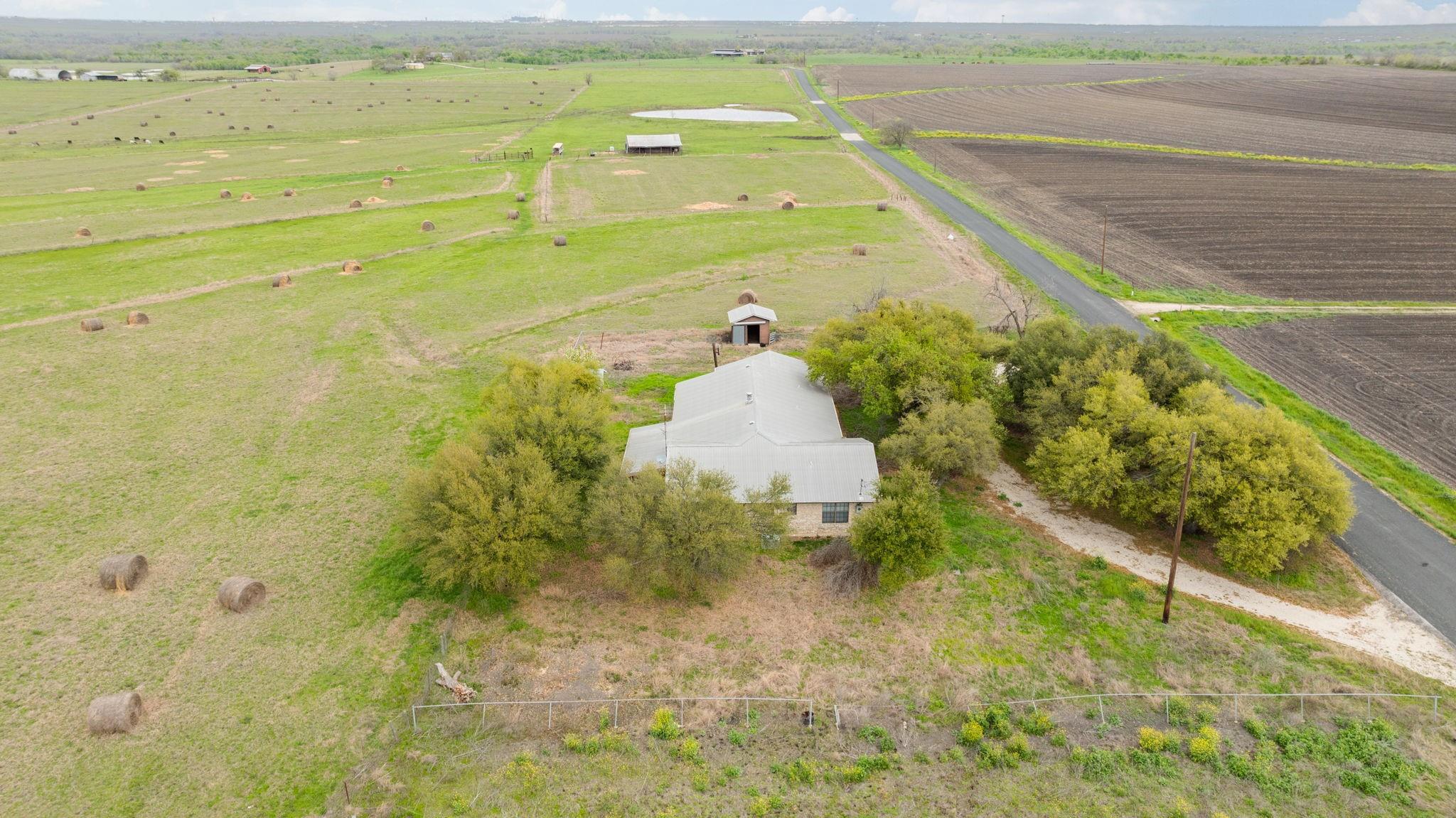 19810 Janak Road Coupland TX 78615