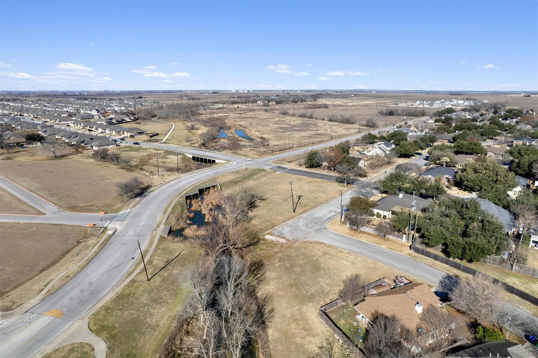 3949 Pinehurst Drive Taylor TX 76574